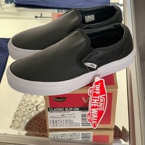 Vans Classic Slip-On (Perf Leather) Black